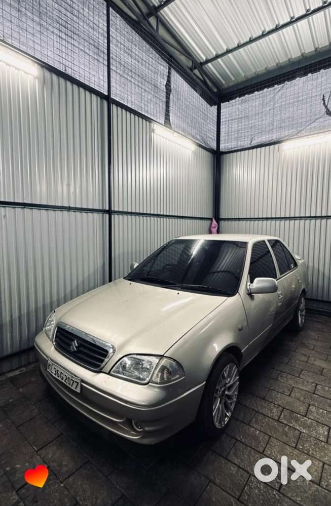 Maruti Esteem Vxi 2005