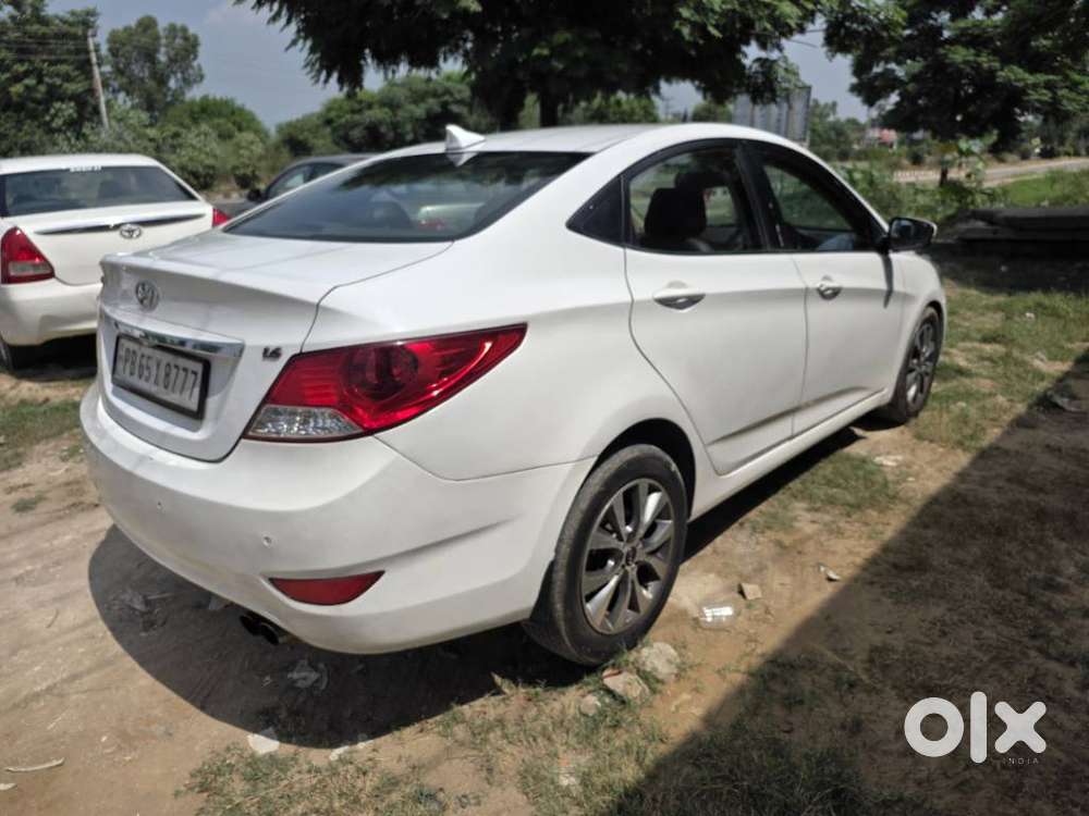 Hyundai Verna 1.6 Sx Crdi (o), 2013, Diesel