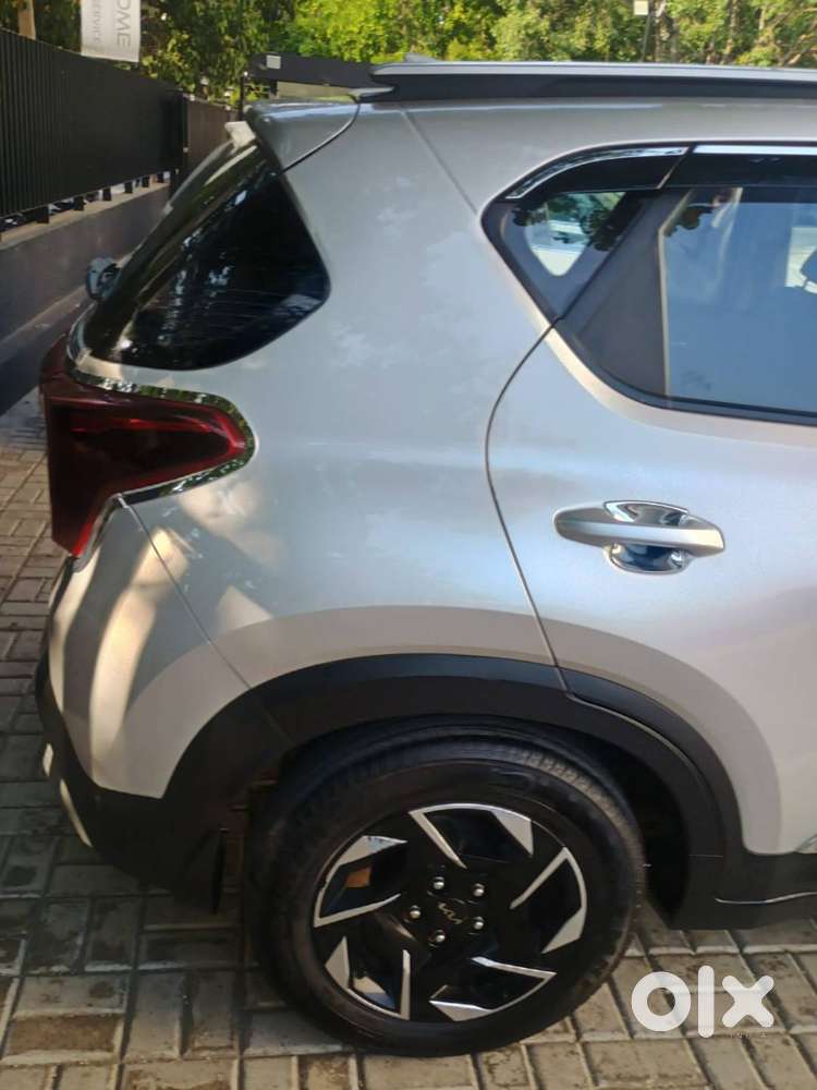 Kia Sonet 2024 Petrol 21000 Km Driven