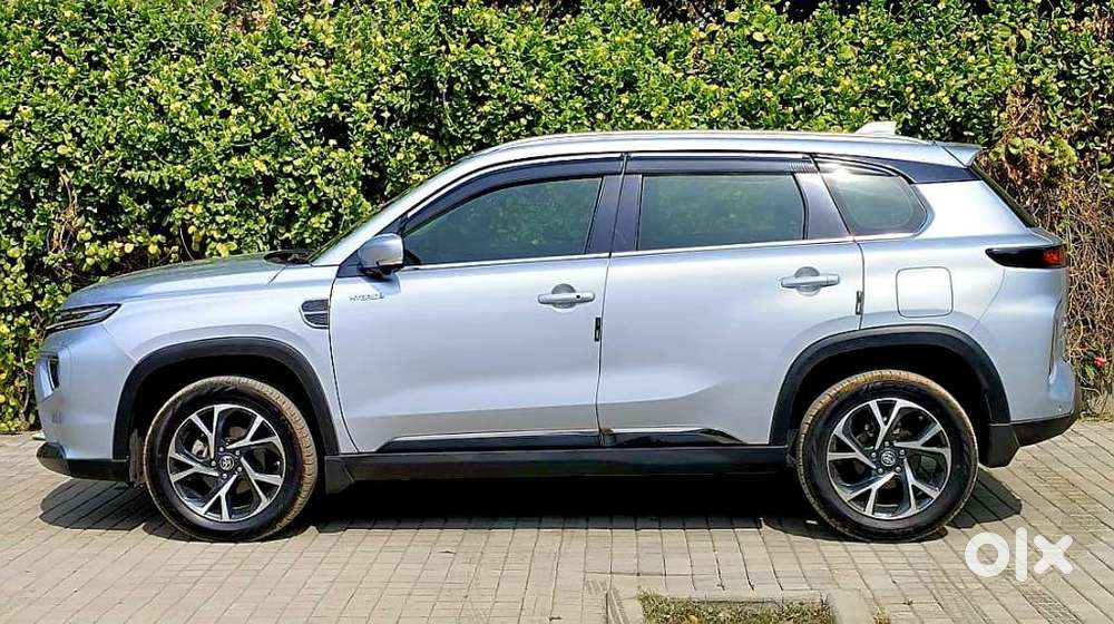 Toyota Urban Cruiser Hyryder 1.5 V Hybrid, 2022, Petrol