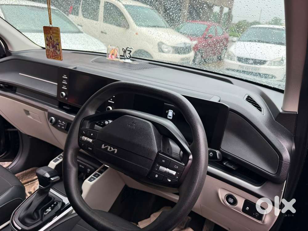 Showroom Condition! 2025 Kia Clavis Htk+ Diesel Automatic