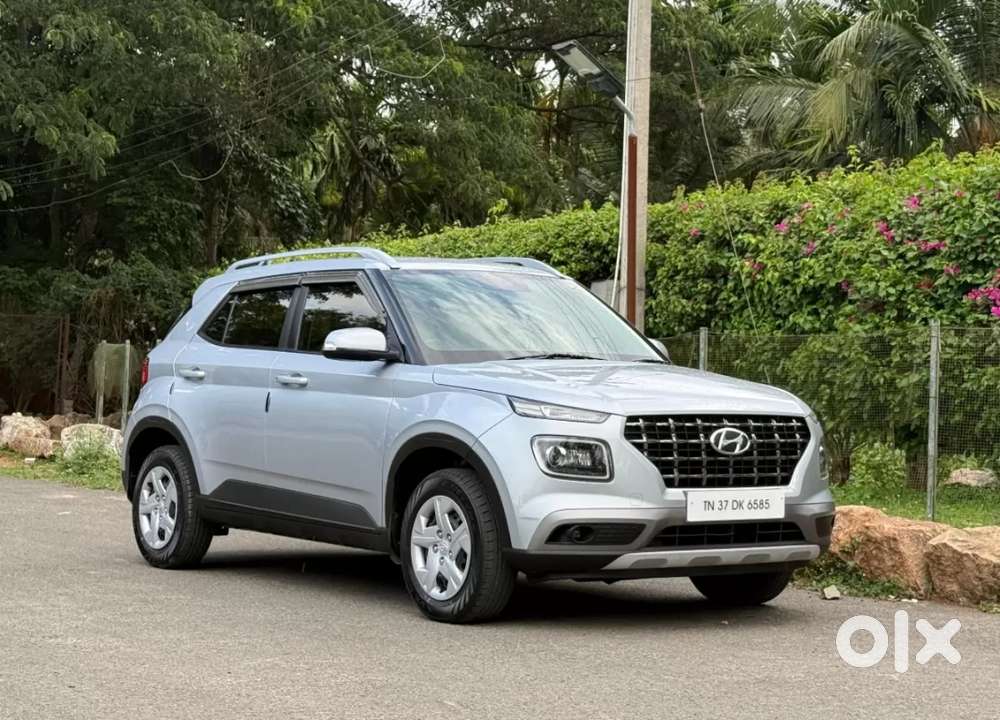 Hyundai Venue 1.2 S Plus, 2021, Petrol