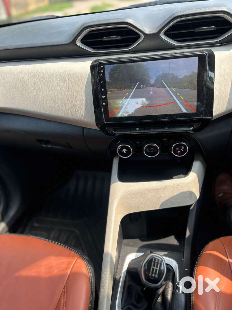 Nissan Magnite 1.0 Xv Executive, 2022, Petrol
