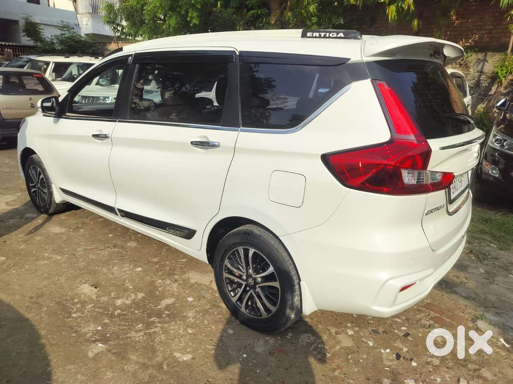 Maruti Suzuki Ertiga Zxi, 2023, Petrol