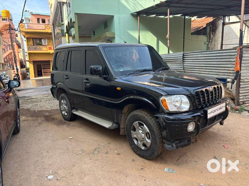 Mahindra Scorpio Classic 2004 Diesel 250000 Km Driven