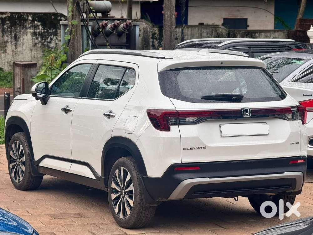 Honda Elevate Zx Cvt, 2023, Petrol
