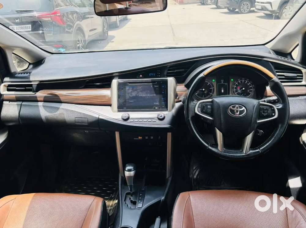 Toyota Innova Crysta 2019 Zx At Pearl White, 85,000 Km W.s.r