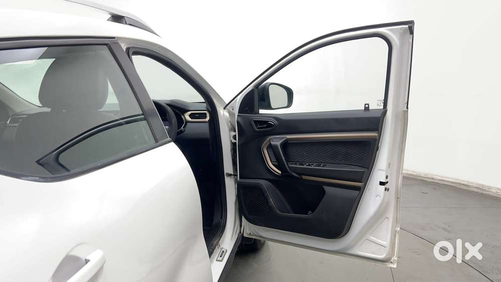 Renault Kiger Rxt, 2021, Petrol