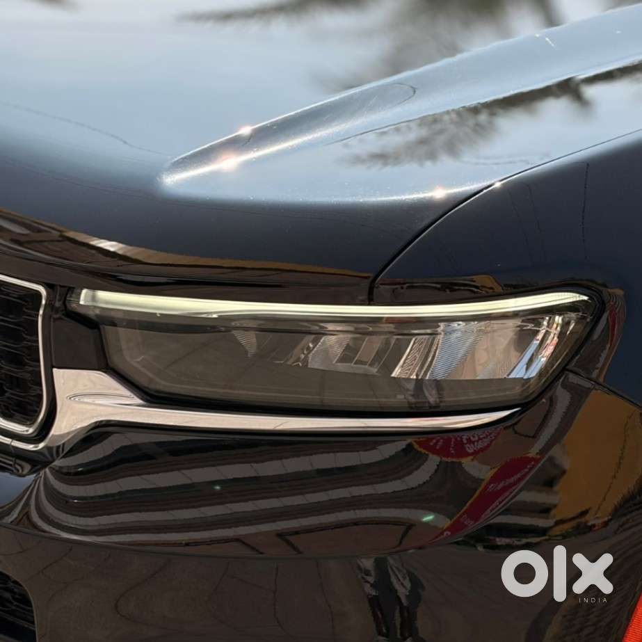 Jeep Grand Cherokee Limited (o) 4x4 At, 2023, Petrol