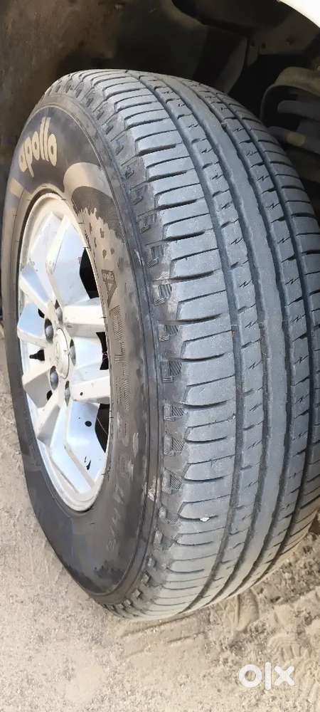 Mahindra Tuv 300 2016 Diesel 73000 Km Driven