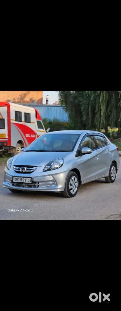 Honda Amaze 2015 Diesel Well Maintained