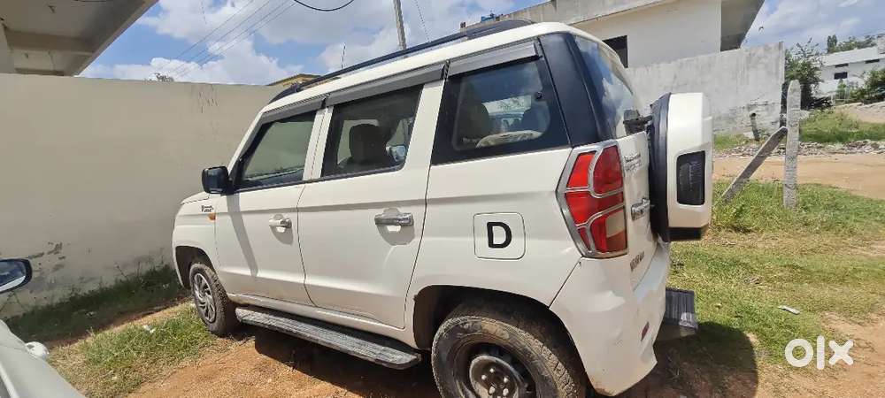 Mahindra Tuv 300 2017 Plus