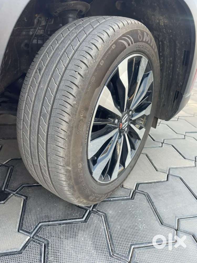 Honda Elevate Zx Cvt, 2025, Petrol