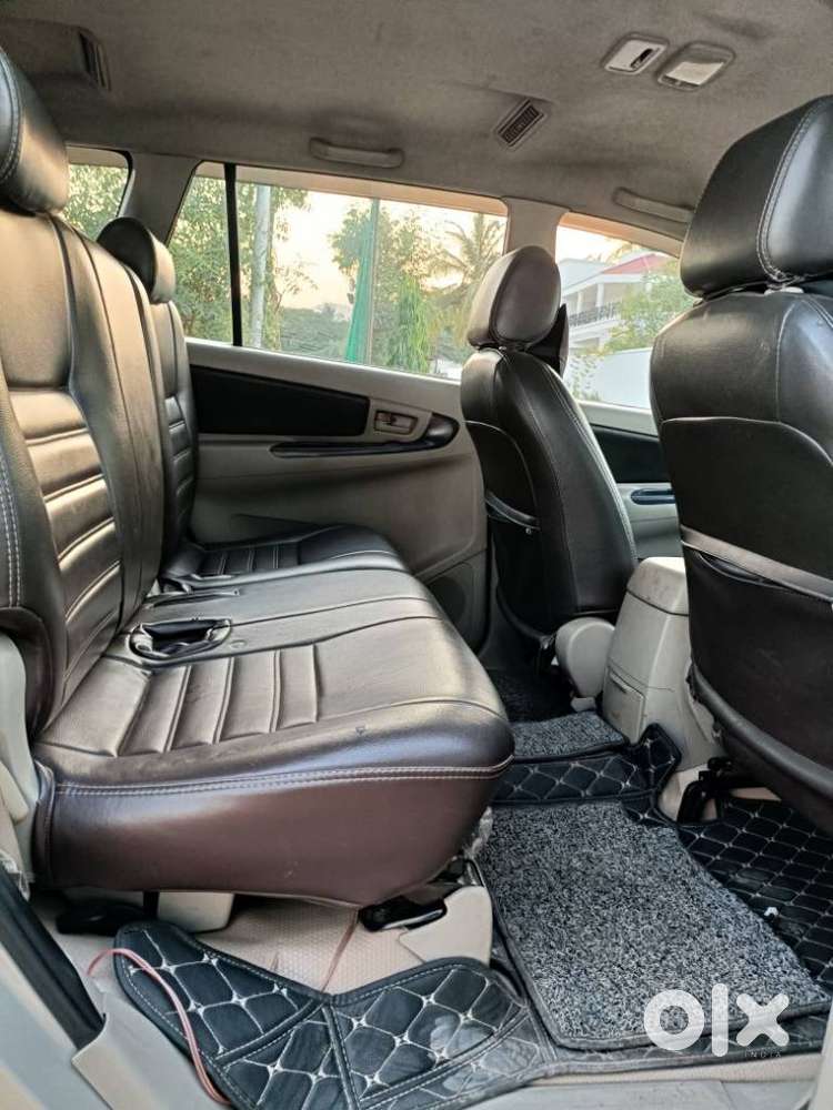 Toyota Innova 2.5 G (diesel) 7 Seater, 2013, Diesel