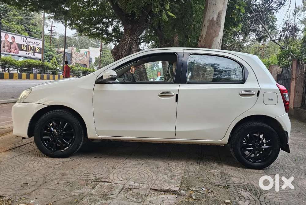 Toyota Etios Liva V Petrol  Top End Model
