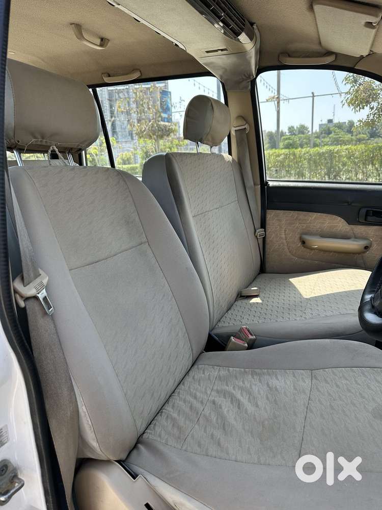 Chevrolet Tavera Neo Ls B4 - 7 Seats Bsiii, 2016, Diesel