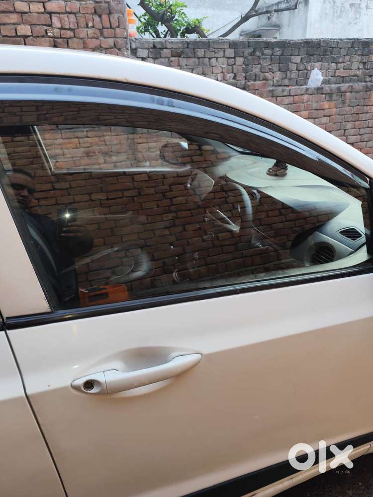 2010 Hyundai Xcent Petrol+ Cng