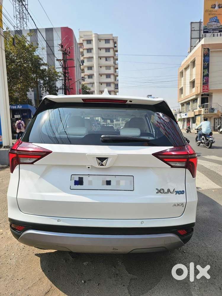 Mahindra Xuv700 Ax7l