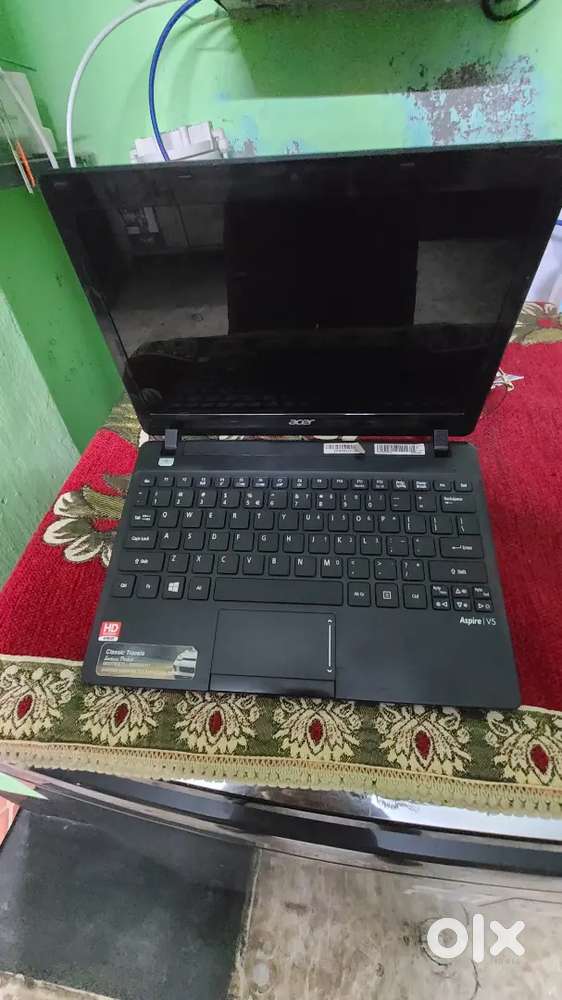 Acer 10 mini laptop