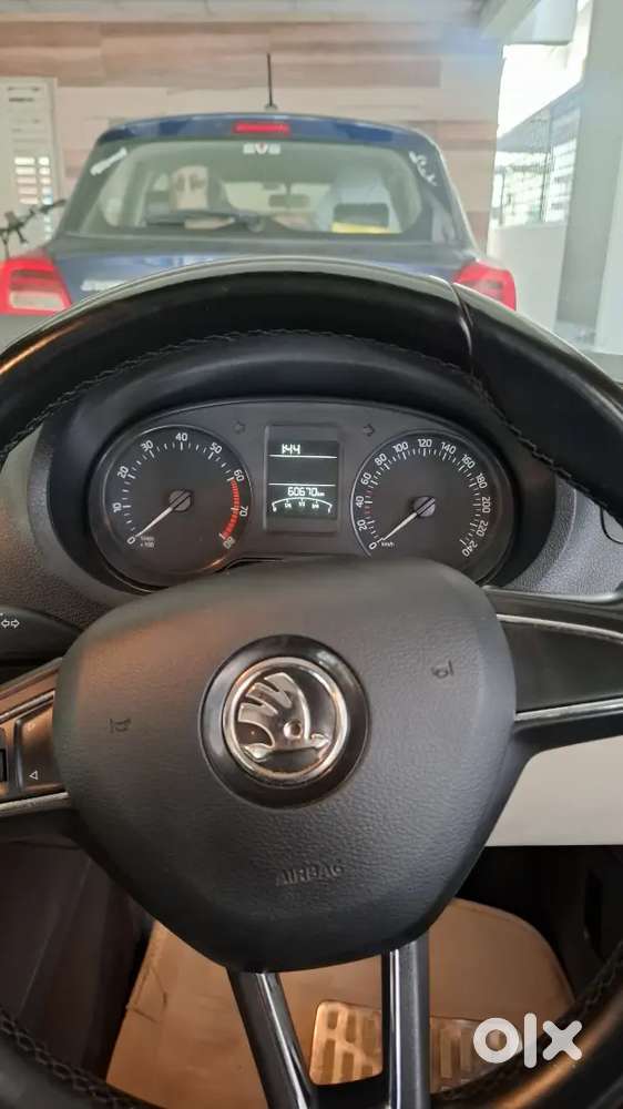 Skoda Rapid 1.0 Ambition 2016