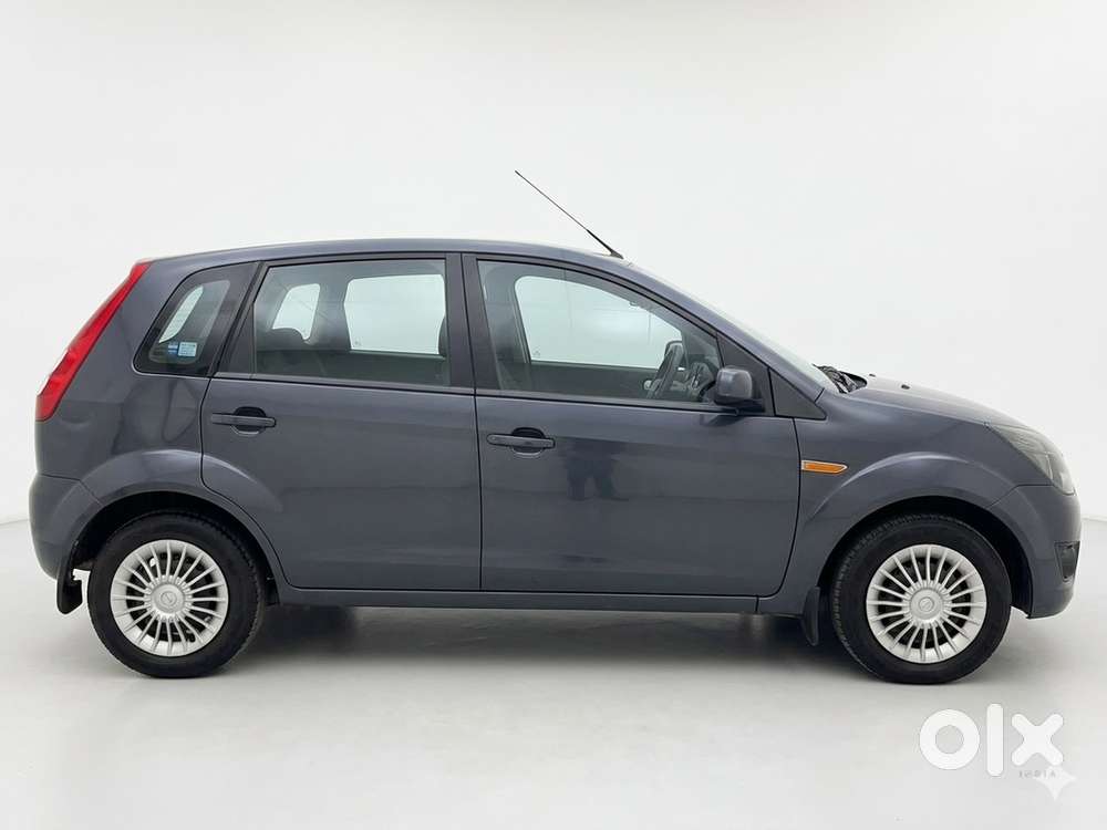 Ford Figo 2010 Manual Petrol