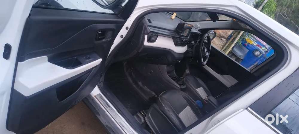 Tata Punch Petrol Cng  1.2 Revotron 2024 Manual