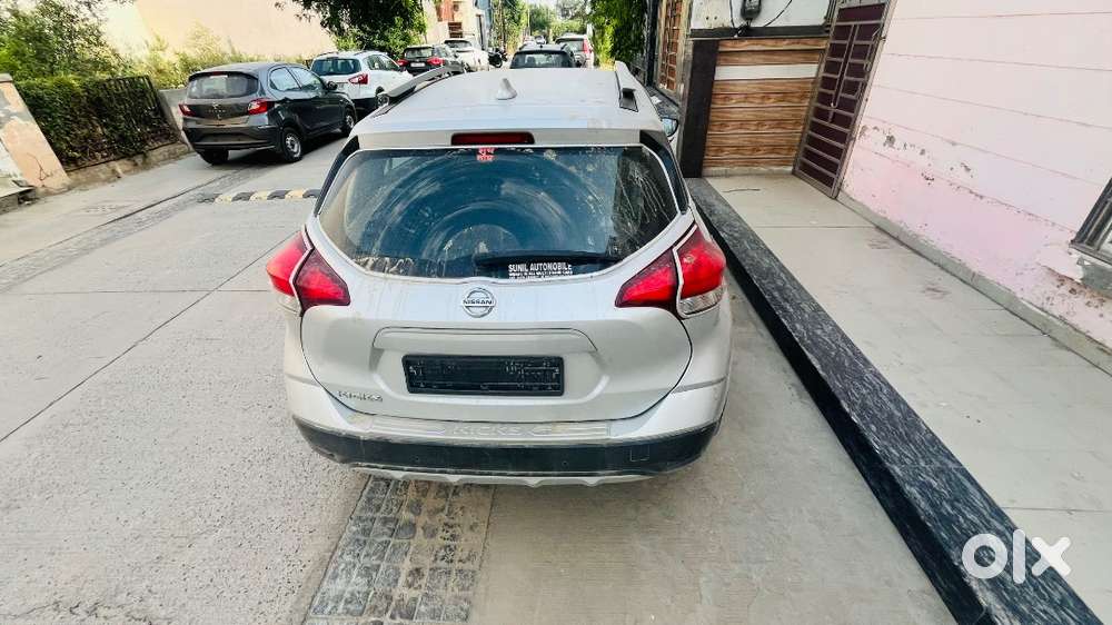 Nissan Kicks 2019 Petrol 70000 Km Driven