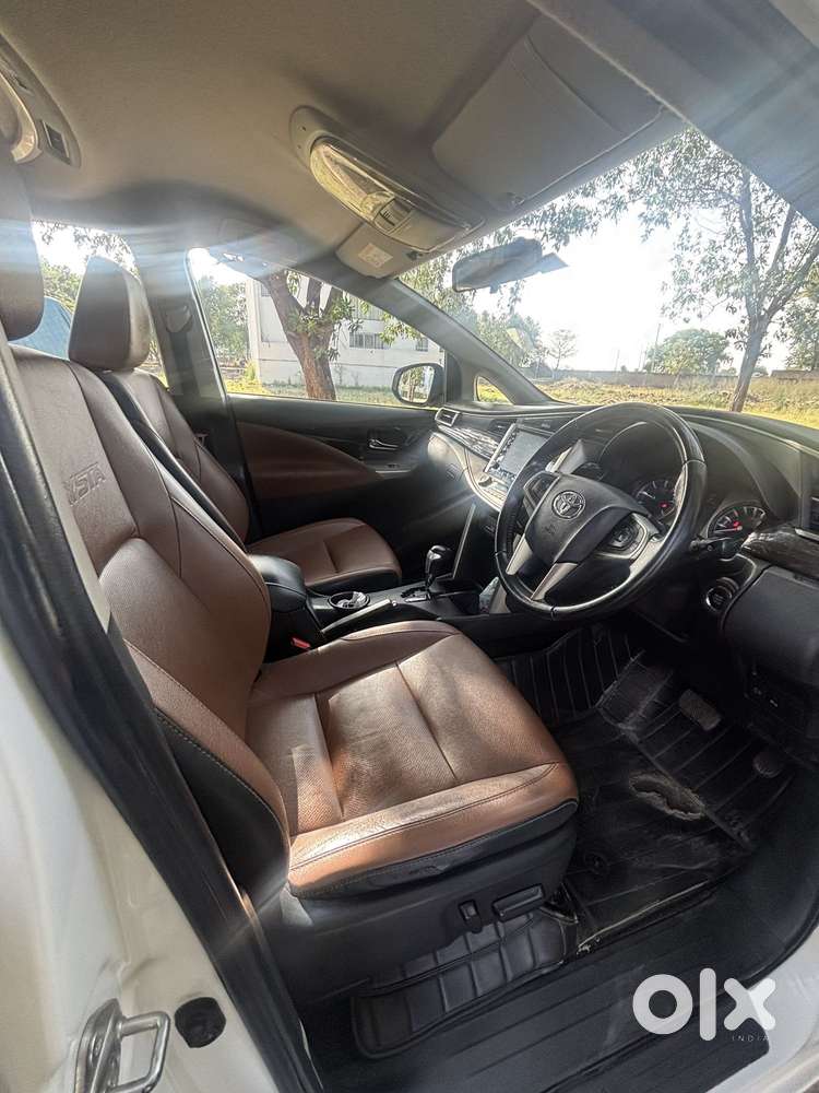 Toyota Innova Crysta [2020-ongoing] 2.4 Zx At 7 Str, 2021, Diesel