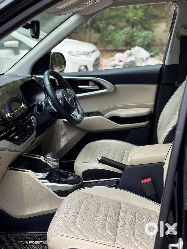 Kia Carens 1.4 Luxury Plus Dct 7 Str, 2022, Petrol