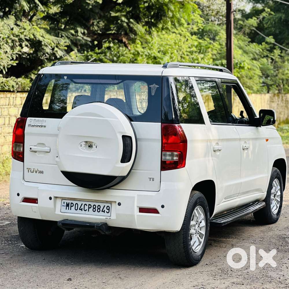 Mahindra Tuv 300 T8, 2015, Diesel
