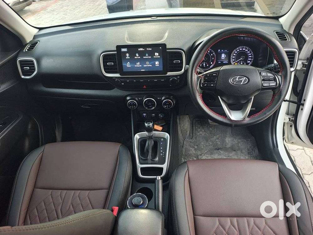Hyundai Venue 1.0 Sx (o) Turbo Dct, 2019, Petrol