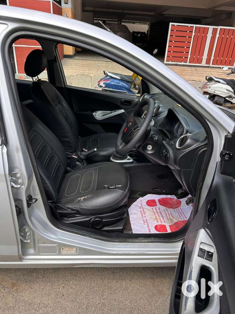 Ford Figo 2010-2012 Diesel Titanium, 2010, Diesel