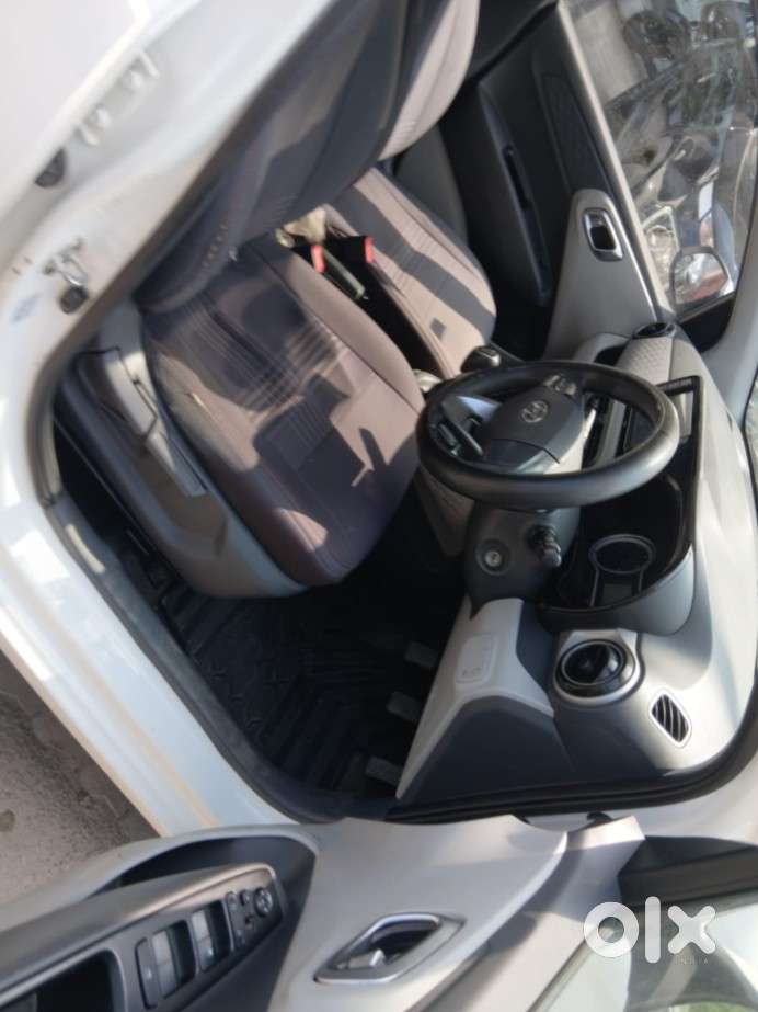 Hyundai Grand I10 Nios Sportz, 2021, Diesel