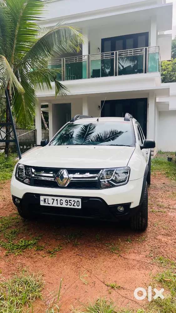 Renault Duster Rxe Petrol 2018