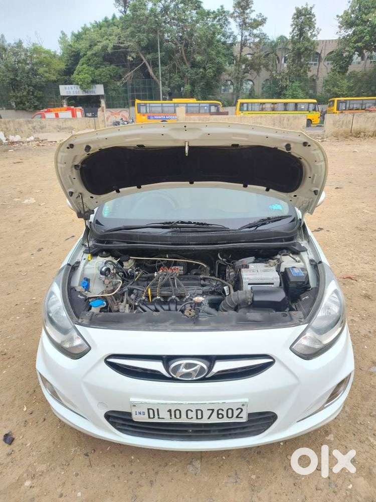 Hyundai Verna Vtvt 1.6 Sx, 2013, Petrol
