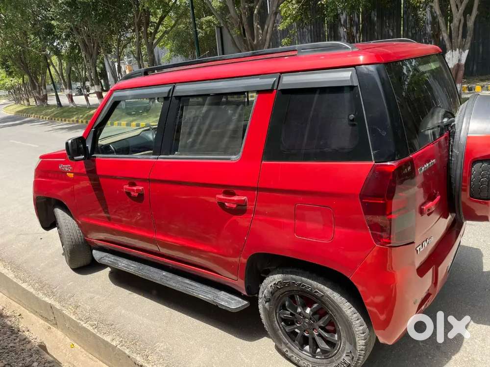 Mahindra Tuv 300 2016 Diesel 170000 Km Driven