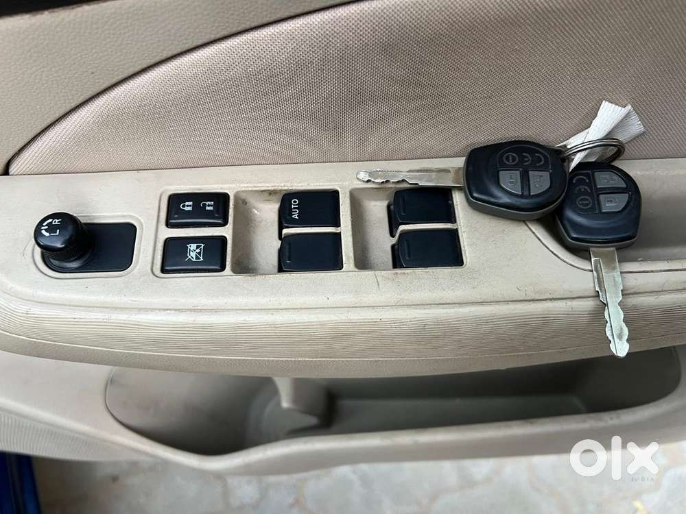 Maruti Suzuki Dzire 1.2 Lxi, 2018, Petrol