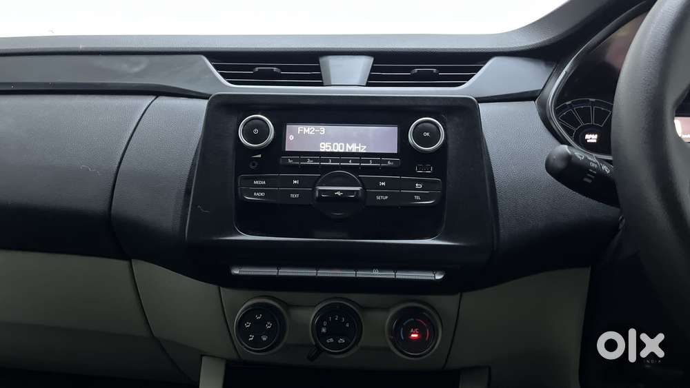 Renault Triber Rxl, 2022, Petrol