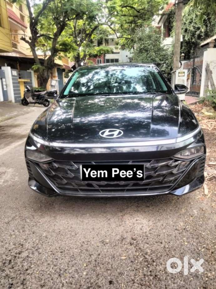 Hyundai Verna 1.5 Sx Petrol Mt, 2023, Petrol