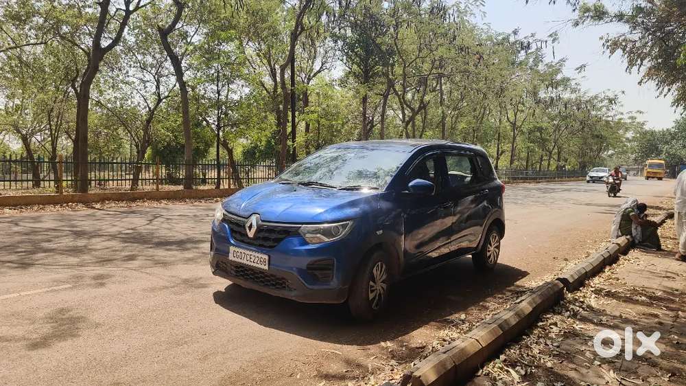 7 Seater Renault Triber 2021 Petrol