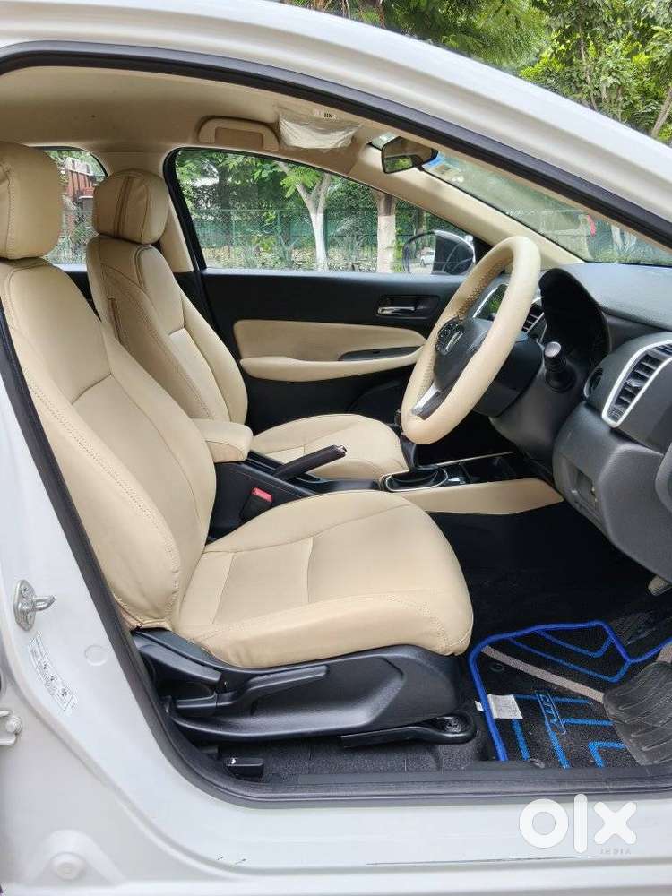 Honda City 1.5 V 5th Gen I-vtec Mt, 2023, Petrol