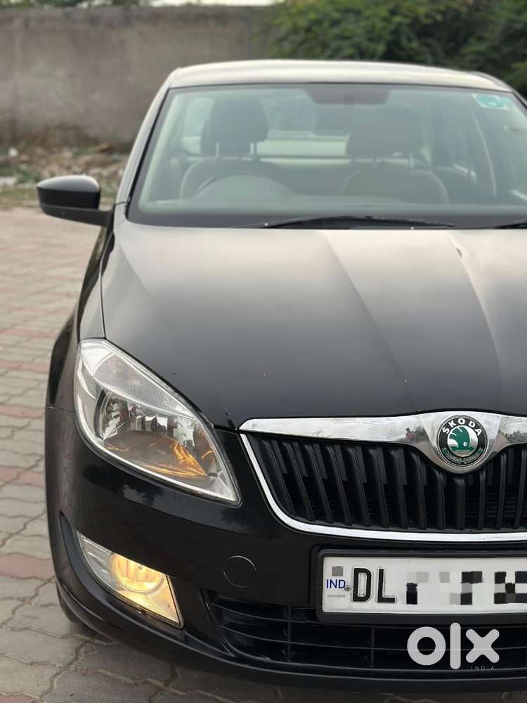 Skoda Rapid 1.6 Elegance Plus Mpi At, 2012, Petrol
