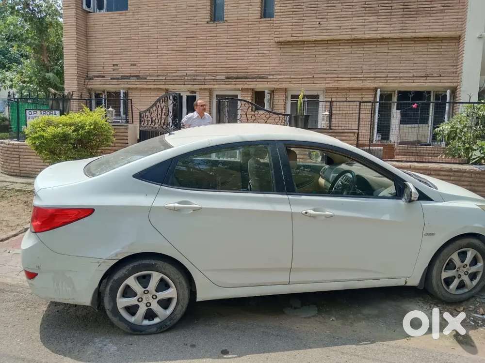 Judge Sahib Owned Hyundai Verna Crdi 2012