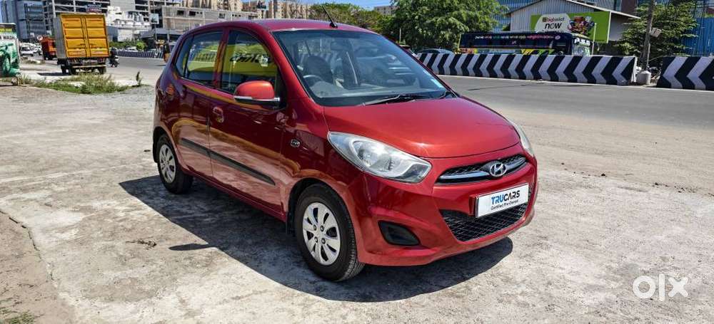 Hyundai I10 Sportz, 2012, Petrol