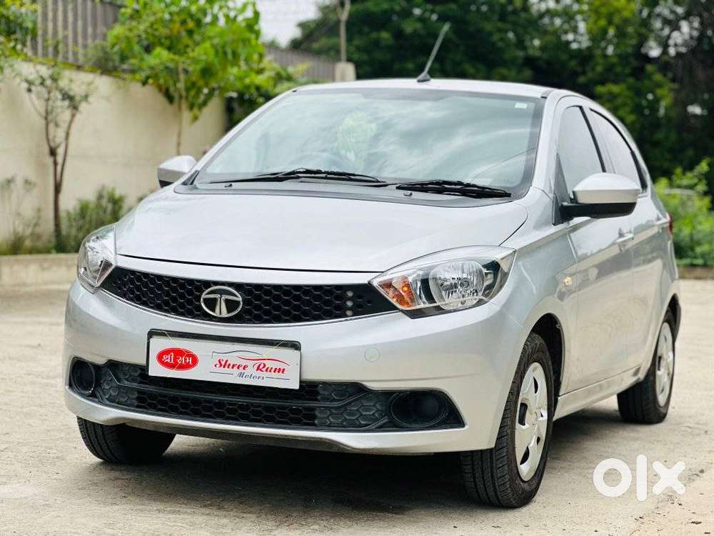 Tata Tiago 1.2 Revotron Xt, 2016, Petrol