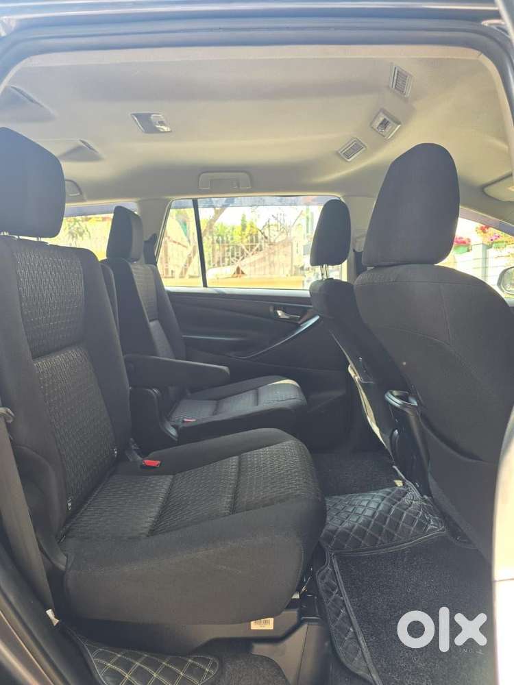 Toyota Innova Crysta 2.4 Gx Limited Edition 7 Str, 2022, Diesel
