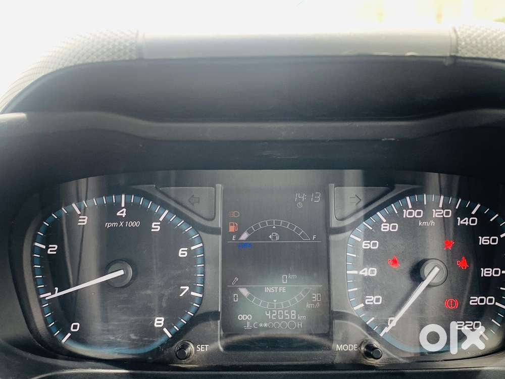 Tata Altroz 1.2 Xt(o) Turbo, 2020, Petrol