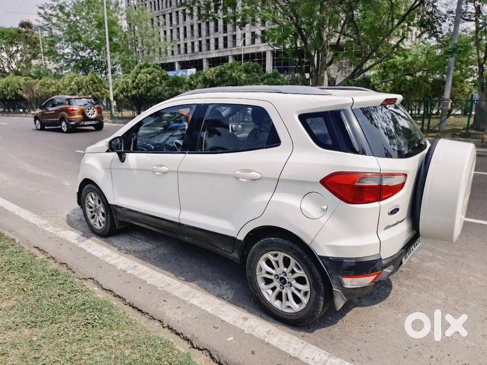 Ford Ecosport 2015 Petrol Well Maintained
