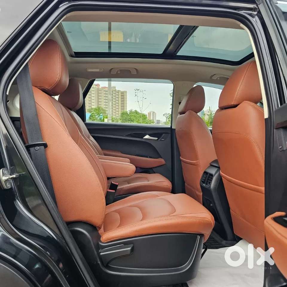 Mg Hector Plus 1.5 Sharp Turbo Cvt 6 Str, 2022, Petrol