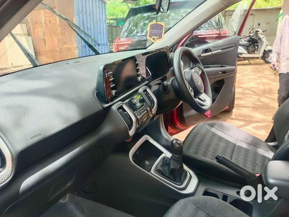 Kia Sonet – Excellent Condition  Immediate Sale